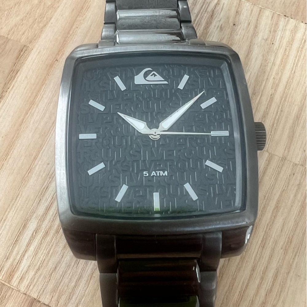 Quicksilver The Quad Men’s Rectangular Gunmetal G… - image 4